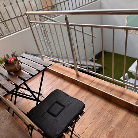 Goldy With Private Garden Burgas Stad