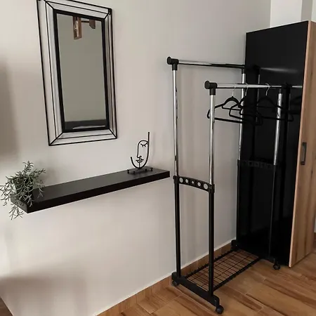 Appartement Goldy With Private Garden Burgas Stad