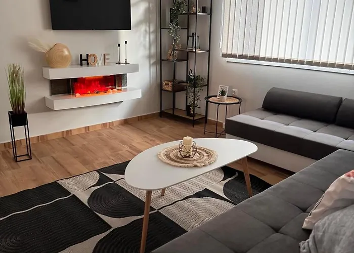 Apartman Goldy With Private Garden Burgasz