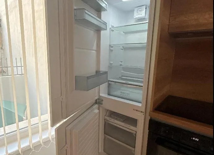 Goldy With Private Garden Burgasz