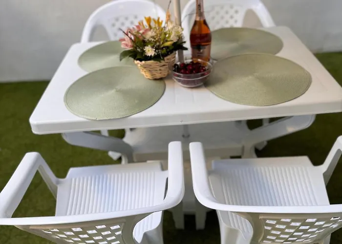 شقة Goldy With Private Garden بورغاس