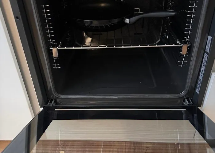 Goldy With Private Garden 부르가스