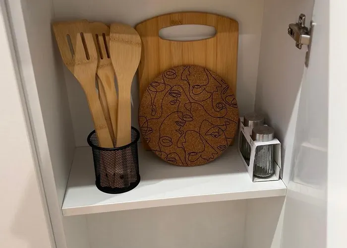 Goldy With Private Garden