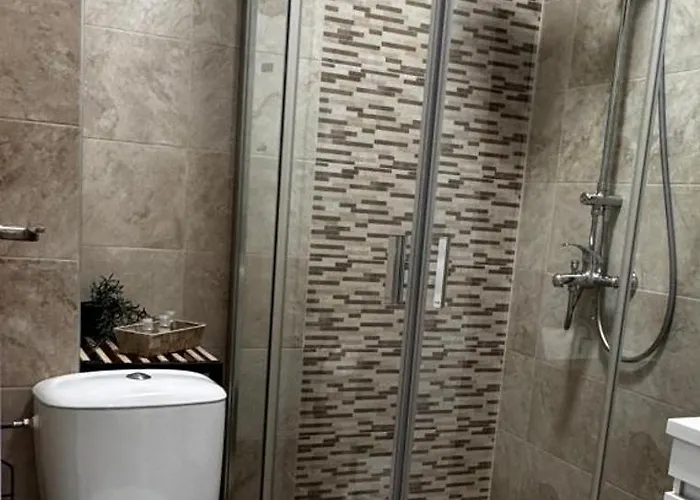 Goldy With Private Garden 부르가스