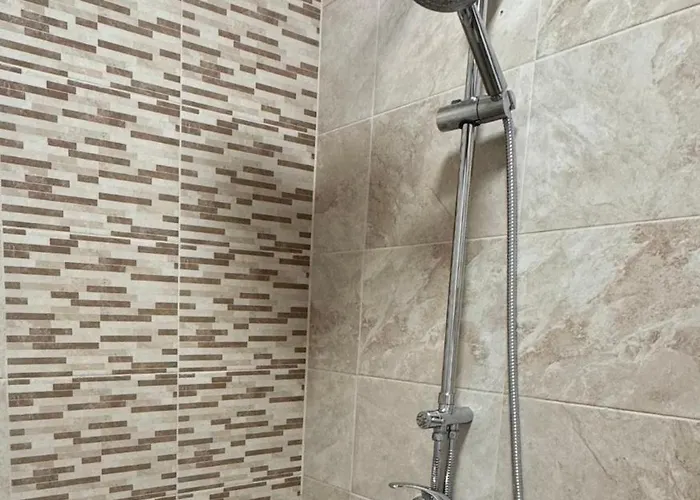 Goldy With Private Garden * بورغاس